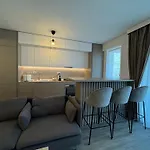 Piano Ap شقة كرايوفا