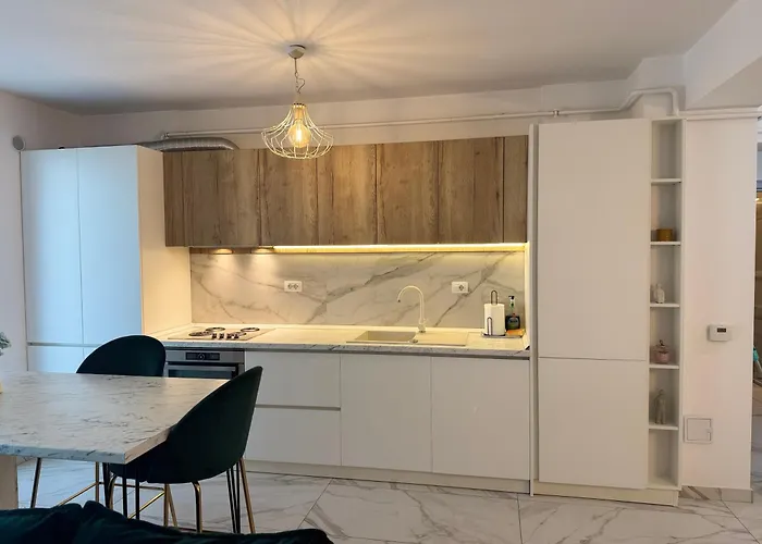 Piano Ap * クラヨーヴァ